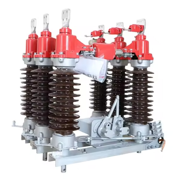 Interruttore di isolamento a due montanti con interruzione centrale da 36 KV